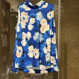 NYDJ sleeveless floral print mock neck blouse
